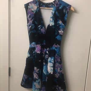 Guess dress